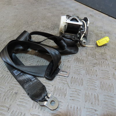Ceinture avant gauche Volkswagen PASSAT B7 Variant (365) 2.0 tdi (2010-2014)