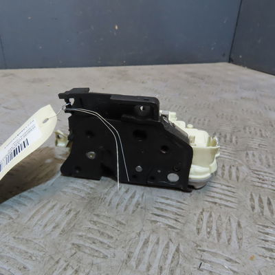 Serrure porte avg Volkswagen PASSAT B7 Variant (365) 2.0 tdi (2010-2014)