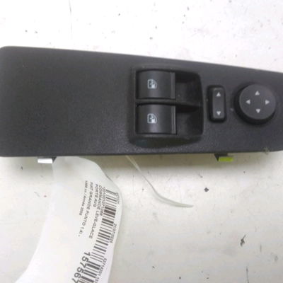 Commande lève-glace porte avant gauche Fiat GRANDE PUNTO (199_) 1.4 (199axb11, 199axb1a, 199bxb1a, 199axl1a) (2005-2015)