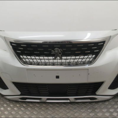 Pare-choc avant Peugeot 3008 SUV (MC_, MR_, MJ_, M4_) 1.6 bluehdi 120 (2016)