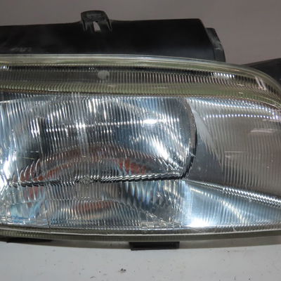 Phare droit Citroën BERLINGO - BERLINGO FIRST Camionnette-Monospace (M_) 1.9 d (mbdjy) (1996-2003)