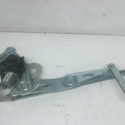 Mecanisme  moteur lève-glace avant droit Renault SCÉNIC III (JZ0-1_) 2.0 dci (jz0y, jz26) (2009)