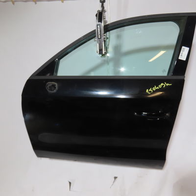 Porte avant gauche Audi A1 Sportback (8XA, 8XF) 1.6 tdi (2011-2015)