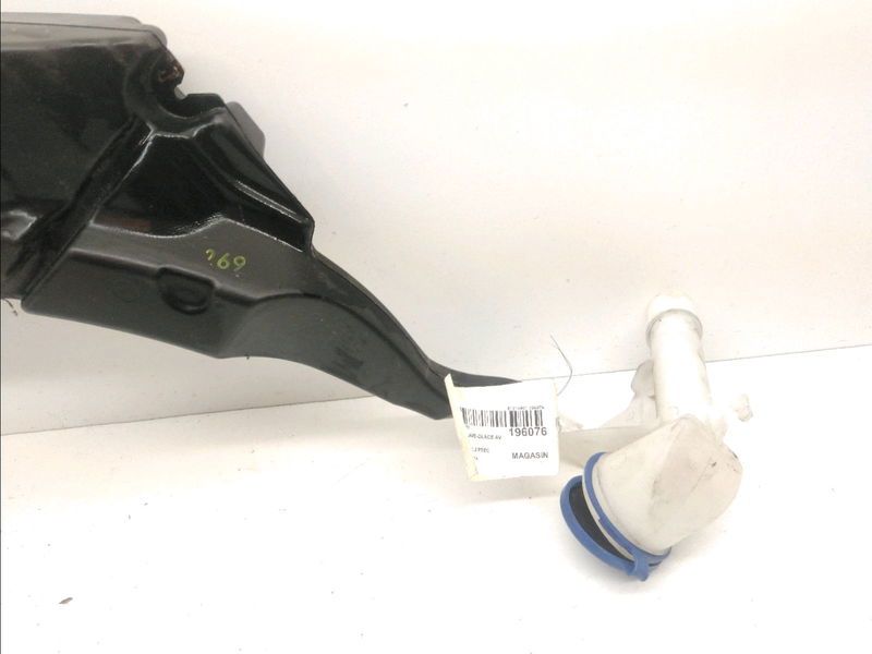 Reservoir lave-glace avant Peugeot 308 II (LB_, LP_, LW_, LH_, L3_) 1.2 thp 110 (2013-2021)