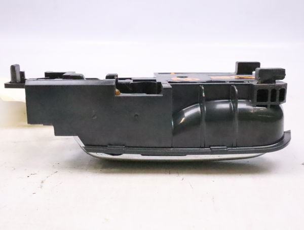 Poignee int porte ard SUZUKI SWIFT III  1.3 VVT 4X4