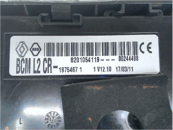 Platine fusible habitacle Renault MODUS - GRAND MODUS (F-JP0_) 1.2 (jp0c, jp0k, fp0c, fp0k, fp0p, jp0p, jp0t) (2004) 5 portes