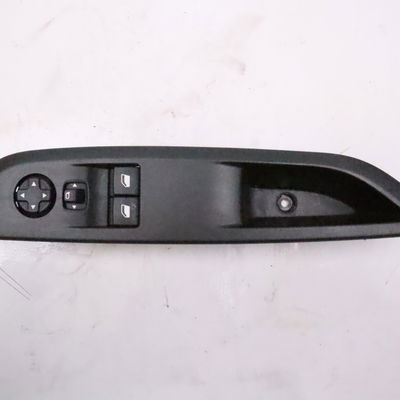 Commande lève-glace porte avant gauche Peugeot 208 II (UB_, UP_, UW_, UJ_) 1.5 bluehdi 100 (2019)