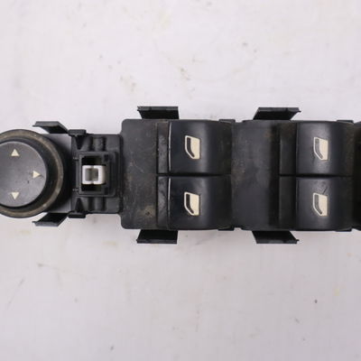 Commande lève-glace porte avant gauche Peugeot 307 CC (3B) 2.0 hdi 135 (2005-2009)