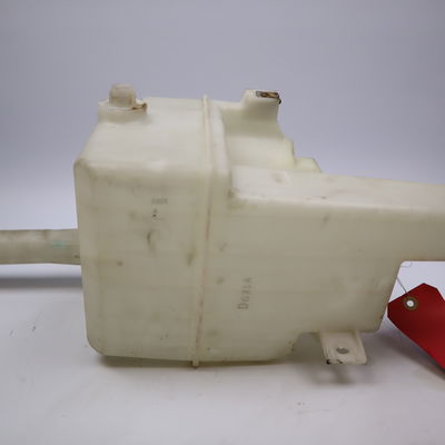Reservoir lave-glace avant Mazda 6 Hatchback (GG) 2.0 di (gg14) (2002-2007)