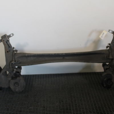 Train arrière Peugeot 3008 SUV (MC_, MR_, MJ_, M4_) 1.5 bluehdi 130 (2018) 5 portes