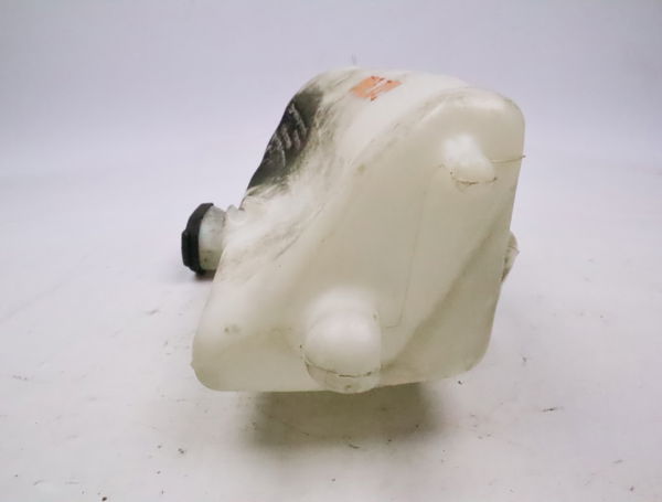 Reservoir lave-glace avant Renault CLIO II (BB_, CB_) 1.2 (bb0a, bb0f, bb10, bb1k, bb28, bb2d, bb2h, cb0a,... (1998-2010) 5 portes