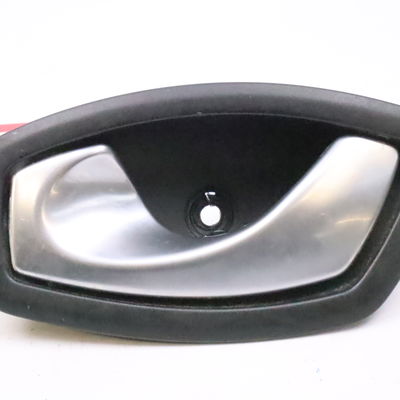 Poignee int porte avg Renault LAGUNA III (BT0-1) 1.5 dci (bt00, bt0a, bt0t, bt1j) (2007-2015) 5 portes
