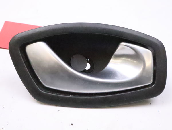 Poignee int porte avd Renault LAGUNA III (BT0-1) 1.5 dci (bt00, bt0a, bt0t, bt1j) (2007-2015) 5 portes