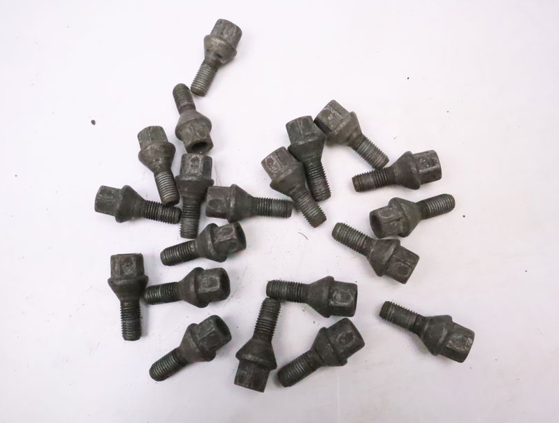 Goujon de roue  Renault KANGOO Express (FW0-1_) 1.5 dci 90 (fw0g, fw05, fw08, fw11) (2009) 4 portes