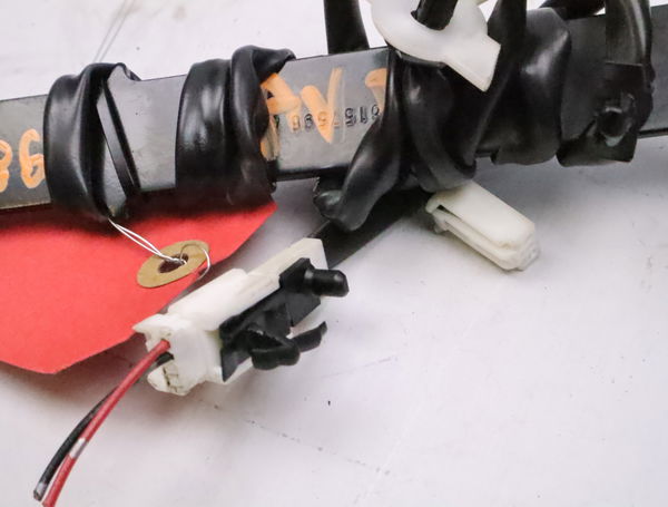 Ancrage ceinture avant droit Nissan JUKE (F15) 1.5 dci (2010) 5 portes