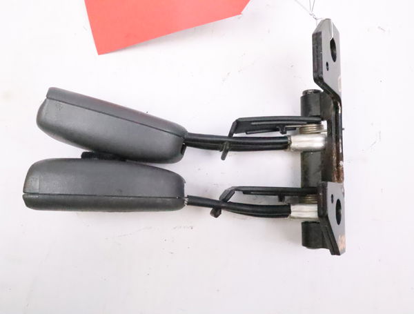 Ancrage ceinture arrière droit Volvo S40 I (644) 1.6 (1995-1999)
