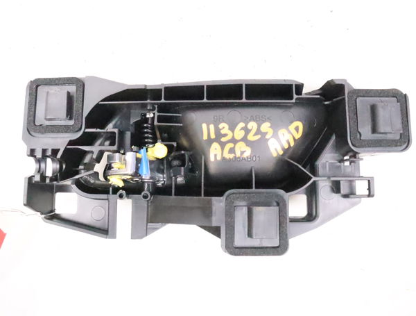 Poignee int porte ard Peugeot 2008 II (UD_, US_, UY_, UK_) 1.2 puretech 100 (2019)