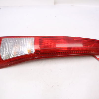 Feu arrière droit Daihatsu CUORE VI (L251, L250_, L260_) 1.0 (2003)