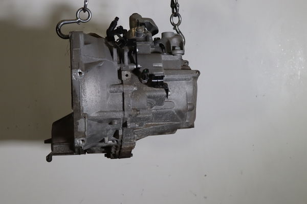 Boîte à vitesse mecanique Opel INSIGNIA A (G09) 2.0 cdti (68) (2008-2017)