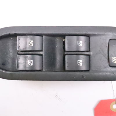Commande lève-glace porte avant gauche Renault MEGANE II (BM0-1_, CM0-1_) 1.5 dci (bm1e, cm1e) (2005-2008)