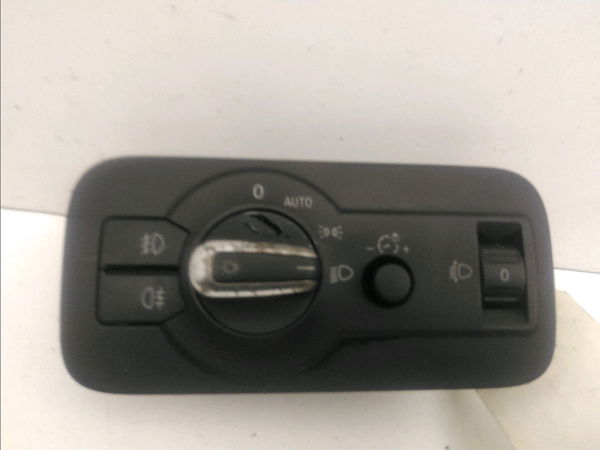 Interrupteur commande de phares Volkswagen TOUAREG (7P5, 7P6) 3.0 v6 tdi (2010-2018)