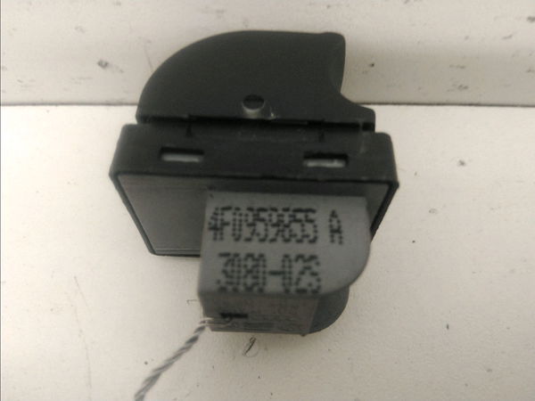 Commande leve-glace porte arrière gauche Audi Q7 (4LB) 4.2 tdi quattro (2007-2009)