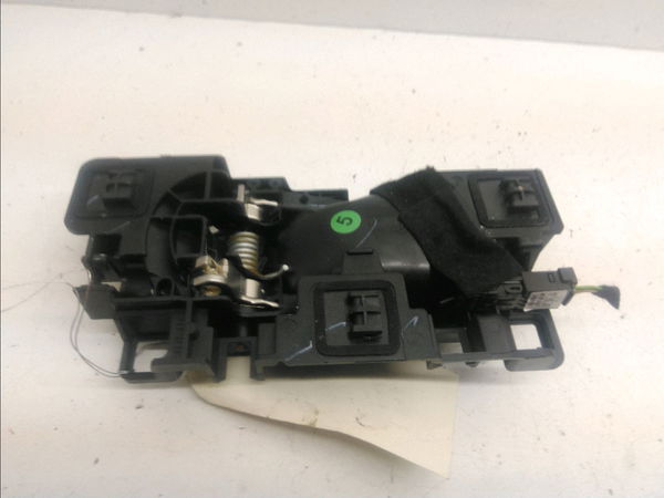 Poignee int porte ard Citroën C5 AIRCROSS (A_) 1.2 puretech 130 (arhnsj) (2018)