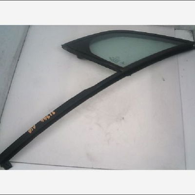 Glace fixe porte av g Citroën C3 II (SC_) 1.4 vti 95 (2009)