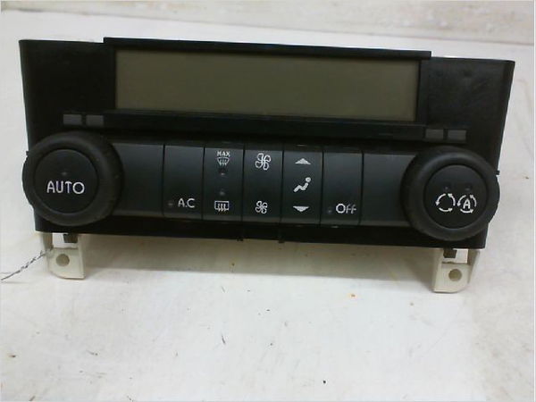Commande de chauffage Renault LAGUNA II (BG0-1_) 1.9 dci (bg1a, bg1w, bg0g) (2005-2007)