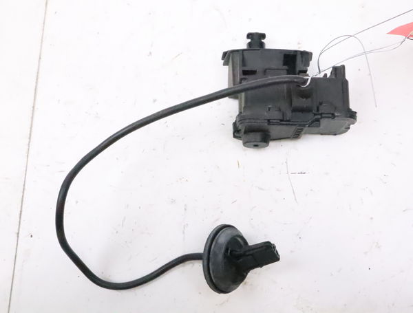 Actionneur portillon aile ard Volkswagen GOLF VII (5G1, BQ1, BE1, BE2) 1.0 tsi (2015-2020)