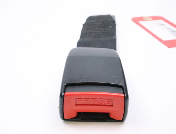 Ancrage ceinture arrière gauche Peugeot 205 II (20A-C) 1.1 (1987-1992)