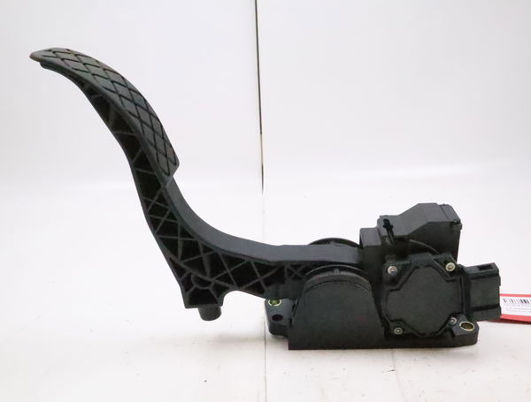 Pedale accelerateur Volkswagen BORA I (1J2) 1.9 tdi (1998-2005)