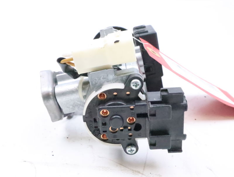 Antivol de direction Suzuki SWIFT III (MZ, EZ) 1.3 ddis (rs 413d) (2005)