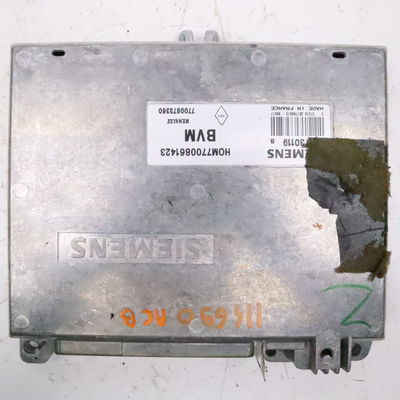 Calculateur moteur RENAULT CLIO