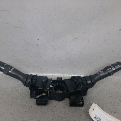 Bloc commodos Toyota AURIS (_E15_) 2.0 d-4d (ade150_) (2006-2012)