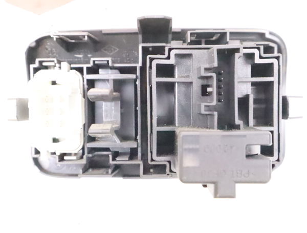 Interrupteur commande de phares Renault MEGANE II (BM0-1_, CM0-1_) 1.9 dci (2005-2009)