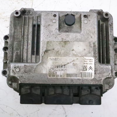 Calculateur moteur Peugeot 206 CC (2D) 1.6 hdi 110 (2005-2007)