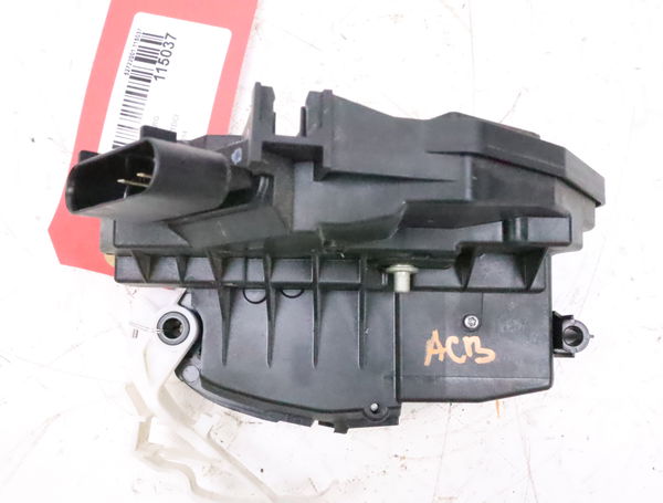 Serrure porte arg Ford FOCUS III Turnier 1.6 tdci (2010)