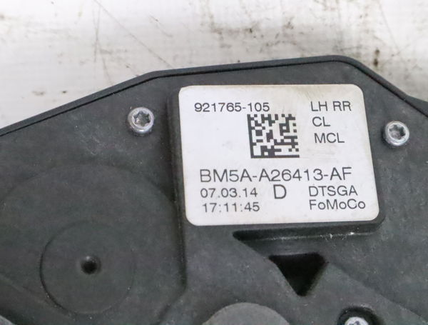 Serrure porte arg Ford FOCUS III Turnier 1.6 tdci (2010)