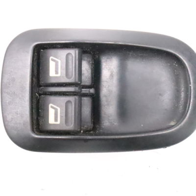 Commande lève-glace porte avant gauche Peugeot 206 (2L_, 2M_) 1.4 hdi eco 70 (2009-2013) 5 portes