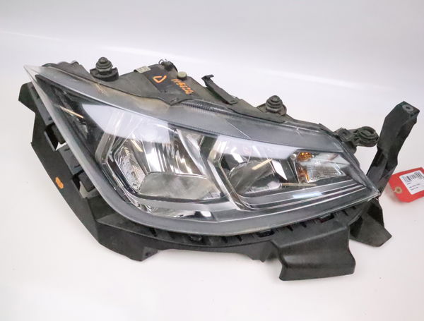 Phare droit SEAT ARONA  1.0 TSI 95ch