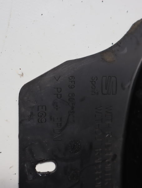 Pare-boue avant droit SEAT ARONA  1.0 TSI 95ch