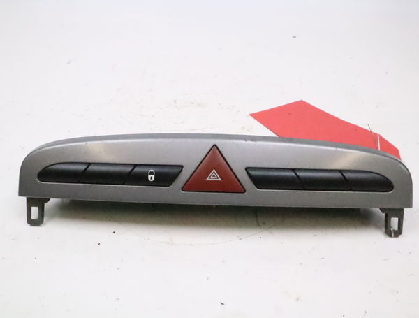 Bouton de warning Peugeot 308 SW I (4E_, 4H_) 1.6 hdi (2009-2014) 5 portes