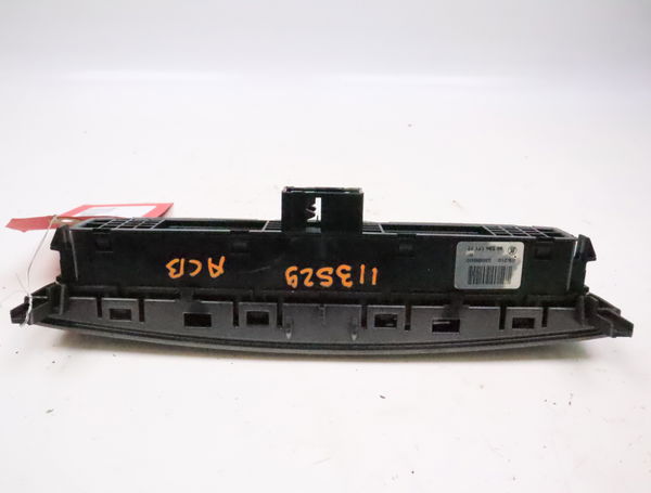 Bouton de warning Peugeot 308 SW I (4E_, 4H_) 1.6 hdi (2009-2014) 5 portes