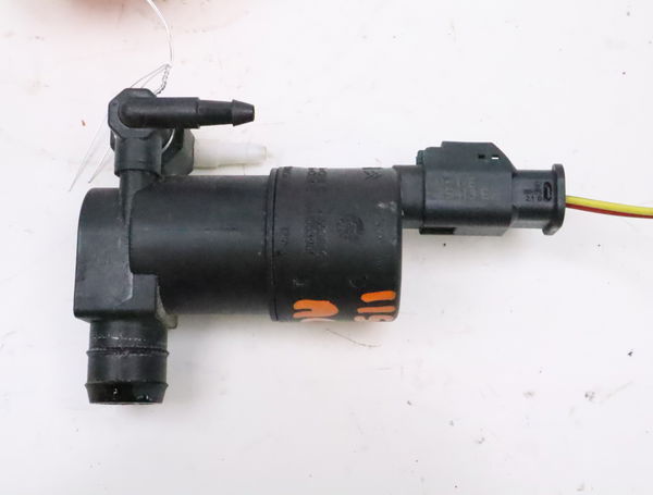 Pompe lave-glace avant Peugeot 2008 I (CU_) 1.6 hdi (2013)