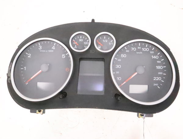 Bloc compteurs AUDI A2 Phase 1 07-2000--12-2005 1.4 TDI 75ch