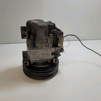 Compresseur air conditionne Mazda 626 V Hatchback (GF) 2.0 td (gffp) (2000-2002)