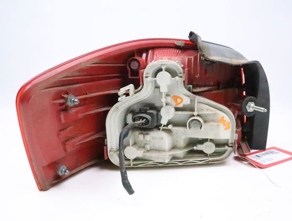 Feu arrière droit Audi A3 (8P1) 2.0 fsi (2003-2008)