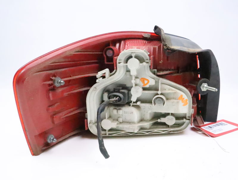 Feu arrière droit Audi A3 (8P1) 2.0 fsi (2003-2008)
