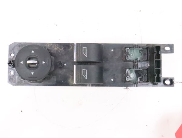 Commande lève-glace porte avant gauche Ford FIESTA VI (CB1, CCN) 1.6 tdci (2008-2012)